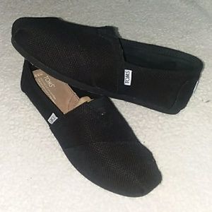 Toms Classics Black Burlap 8.5